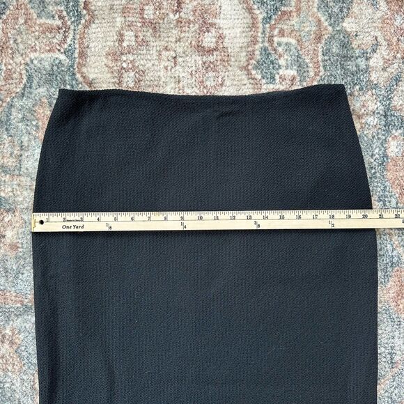 St. John Caviar Women's Skirt Knitted Side Zip Black Size 12 Wool Boucle Tweed - Picture 5 of 8